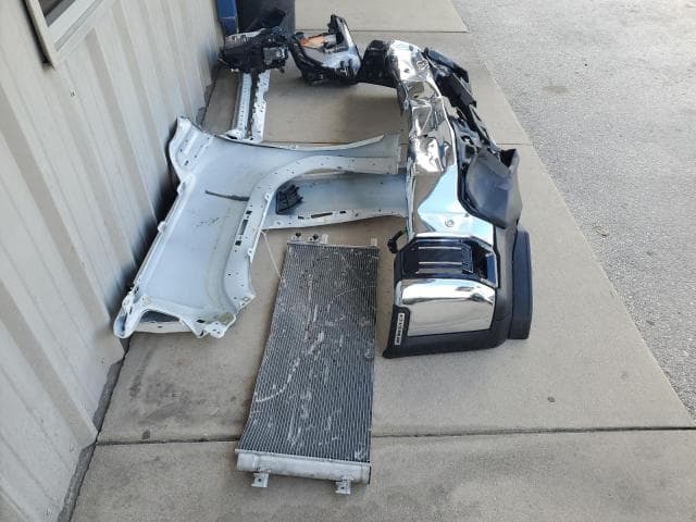 2025 GMC SIERRA K2500 HEAVY DUTY 12