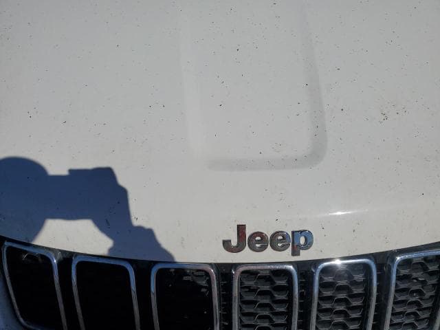 2017 JEEP GRAND CHEROKEE LIMITED 11