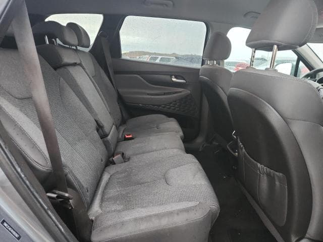 2019 HYUNDAI SANTA FE SE 11