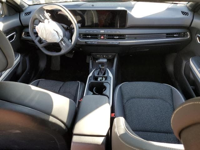 2025 KIA K4 GT LINE 8