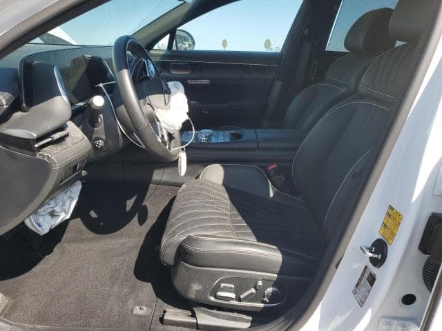 2024 GENESIS G90 7