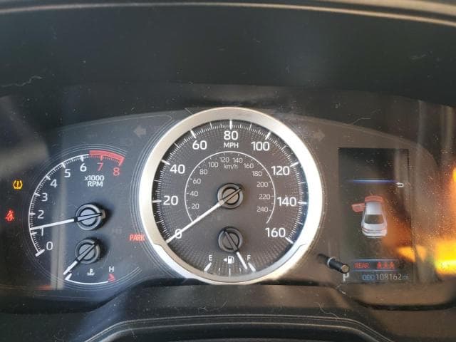 2021 TOYOTA COROLLA LE 9