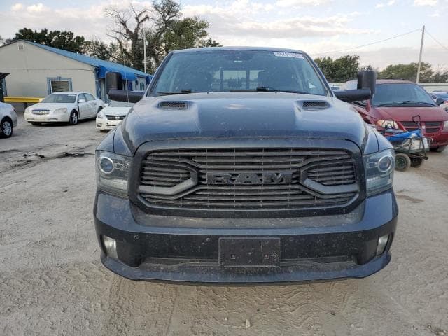 2018 RAM 1500 SPORT 5