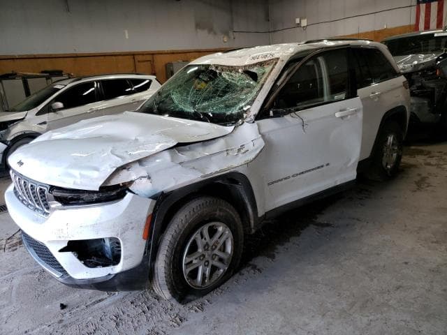 2022 JEEP GRAND CHEROKEE LAREDO - 1