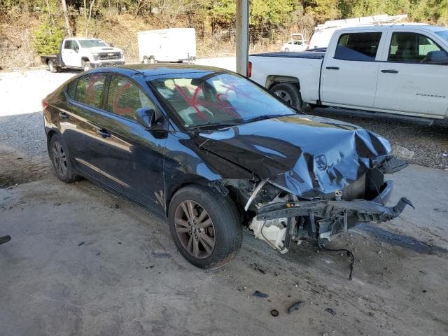 2018 HYUNDAI ELANTRA SEL 4