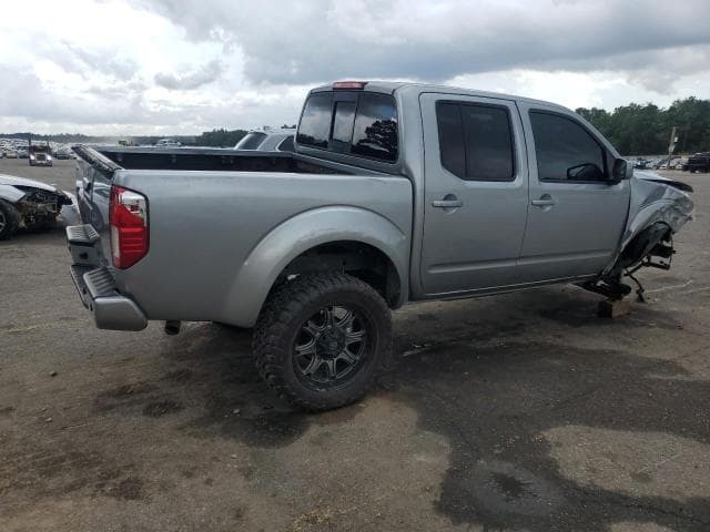 2017 NISSAN FRONTIER S 3