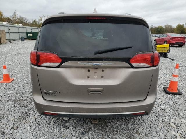 2017 CHRYSLER PACIFICA TOURING L 6