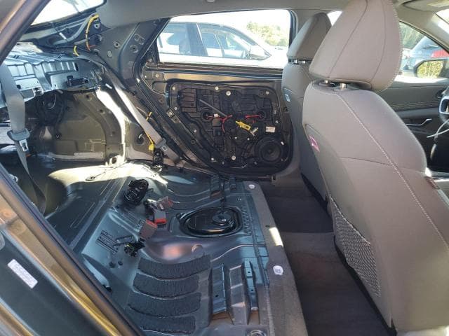 2024 HYUNDAI ELANTRA SEL 10