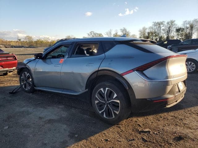 2022 KIA EV6 LIGHT 2