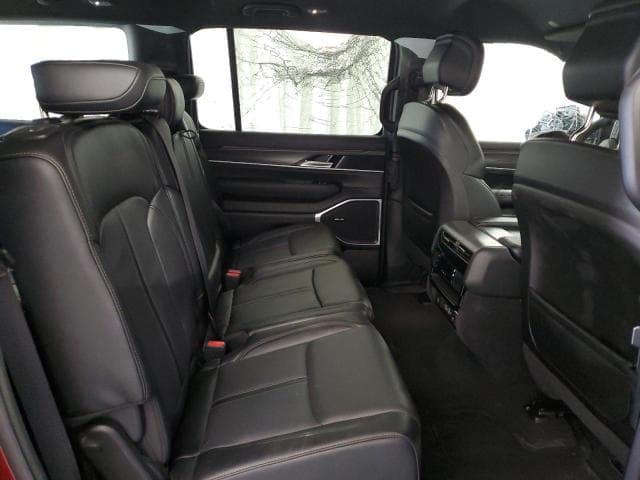 2024 JEEP WAGONEER L SERIES II 11