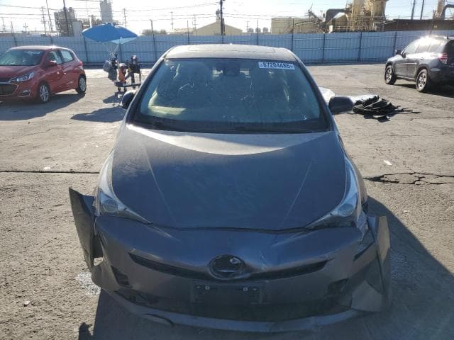 2017 TOYOTA PRIUS 5