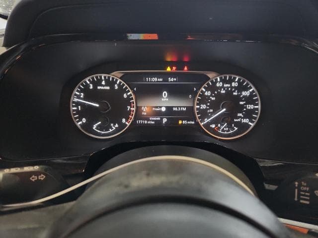 2024 NISSAN PATHFINDER SV 9