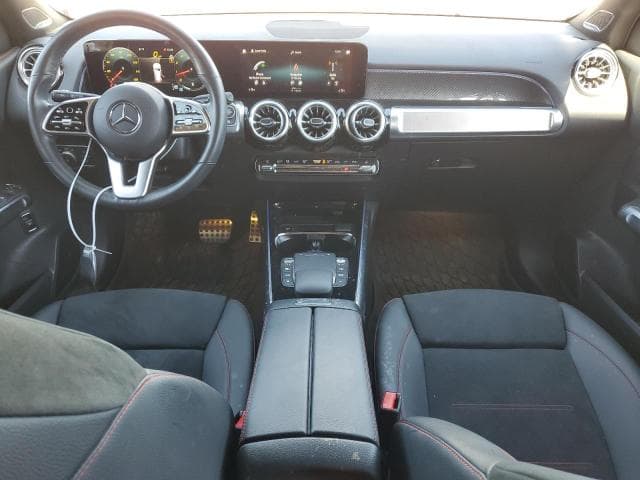 2023 MERCEDES-BENZ GLB 250 4MATIC 8