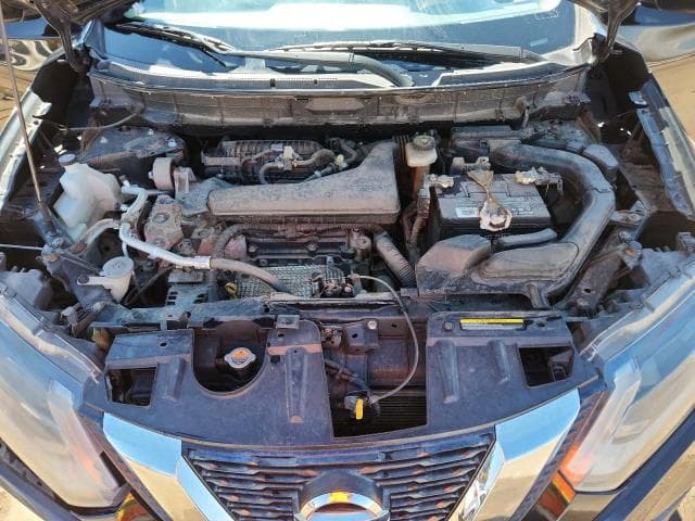 2017 NISSAN ROGUE 11