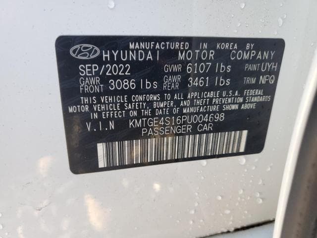 2023 GENESIS G80 12