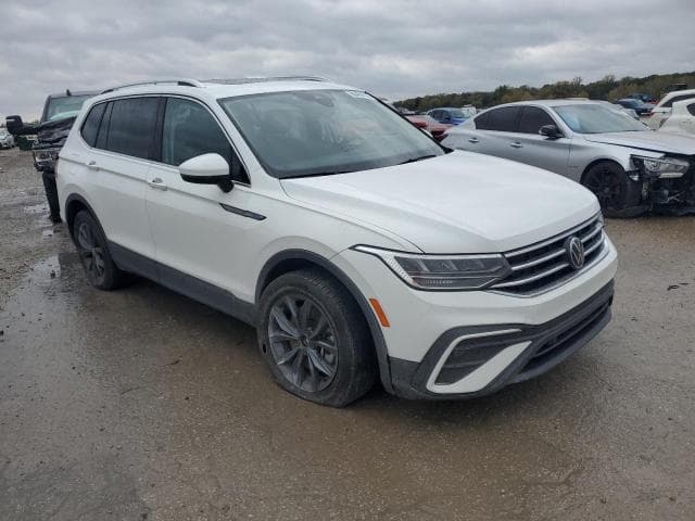 2022 VOLKSWAGEN TIGUAN SE 4