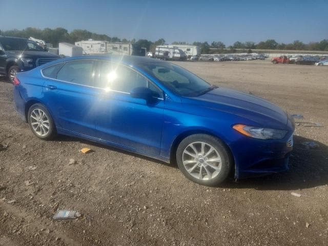 2017 FORD FUSION SE 4