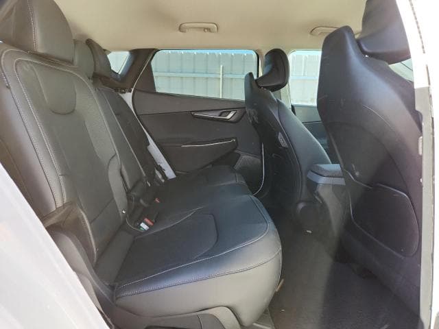 2025 KIA EV6 LIGHT 11