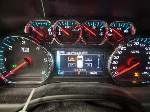 2017 CHEVROLET SUBURBAN K1500 PREMIER 9