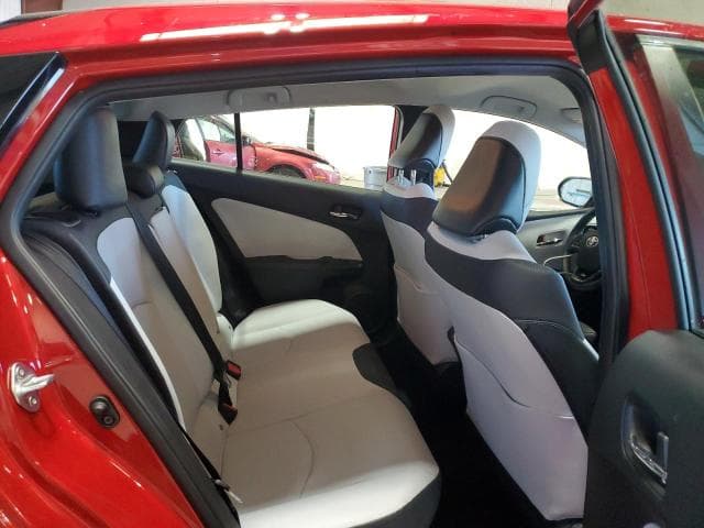 2020 TOYOTA PRIUS XLE AWD-E 11