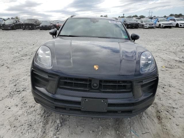 2024 PORSCHE MACAN BASE 5