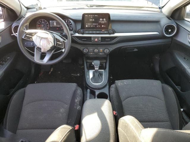 2024 KIA FORTE 8