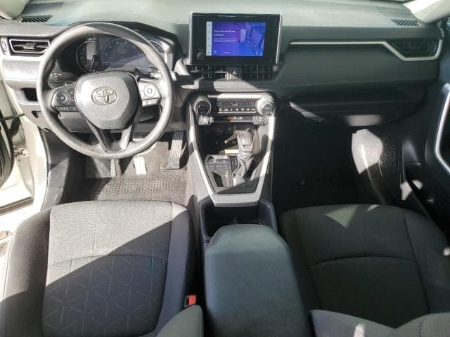 2024 TOYOTA RAV4 XLE 8
