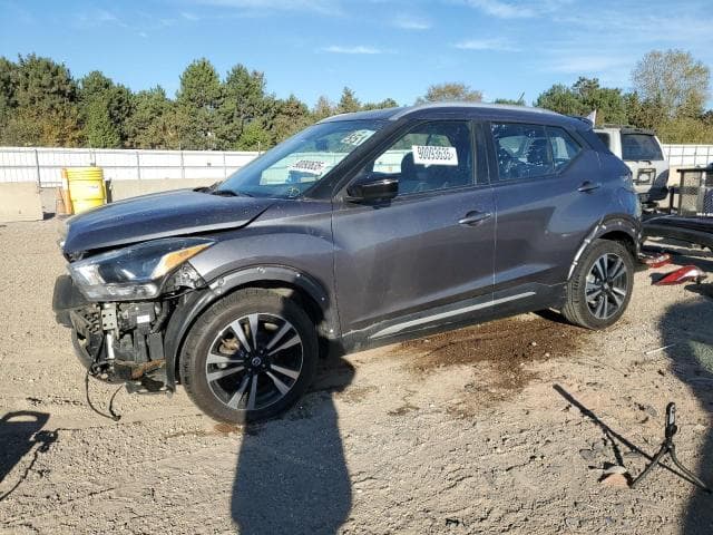 2018 NISSAN KICKS SR - 1