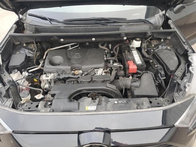 2019 TOYOTA RAV4 LE 12