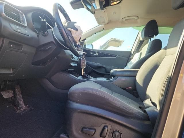 2017 KIA SORENTO LX 7