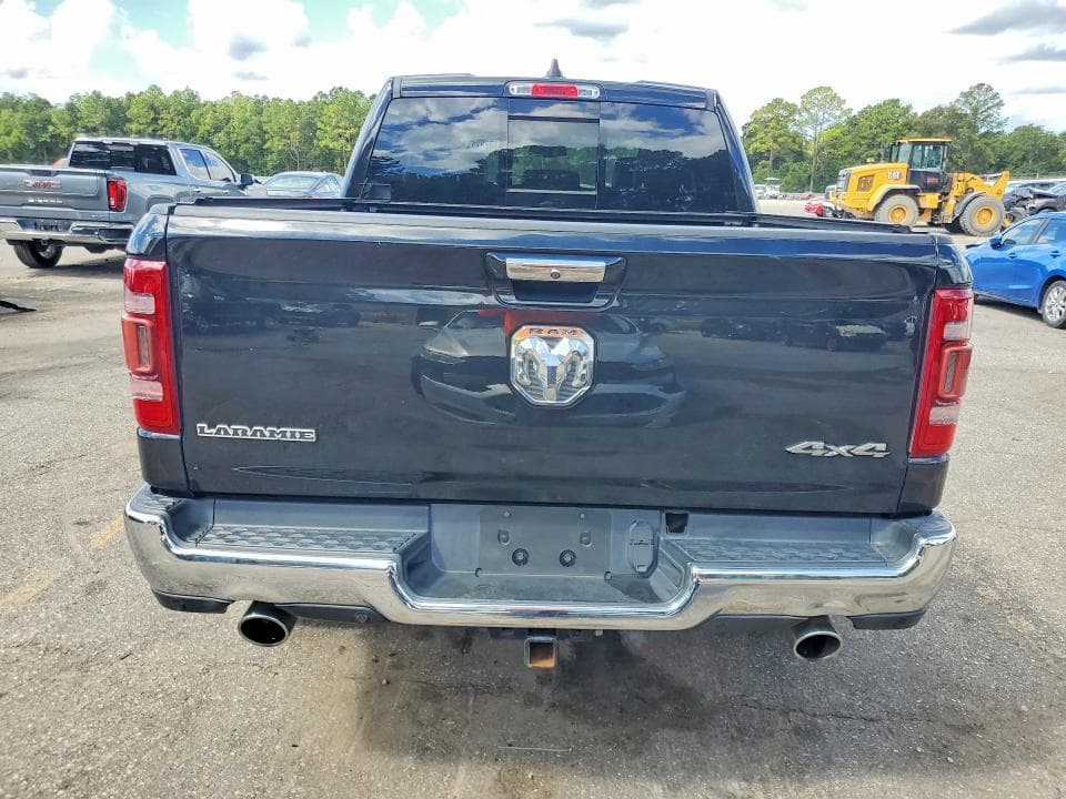 2019 RAM 1500 LARAMIE 6
