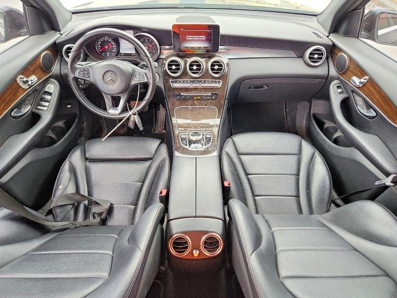 2017 MERCEDES-BENZ GLC 300 8