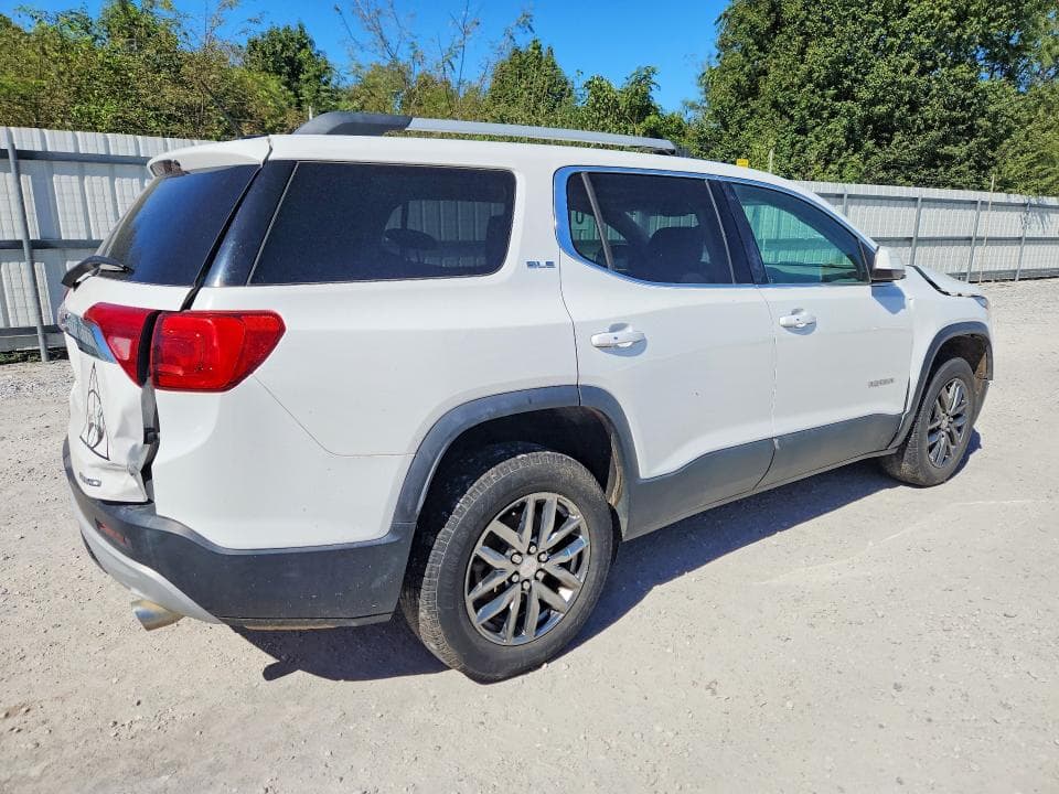2018 GMC ACADIA SLE 3