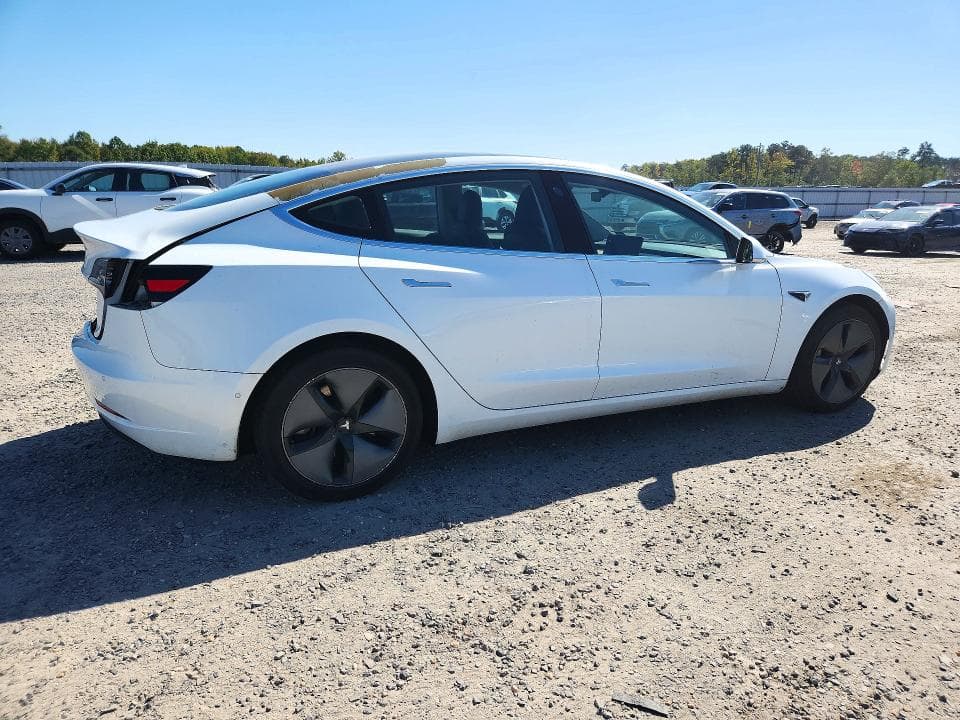2018 TESLA MODEL 3 3