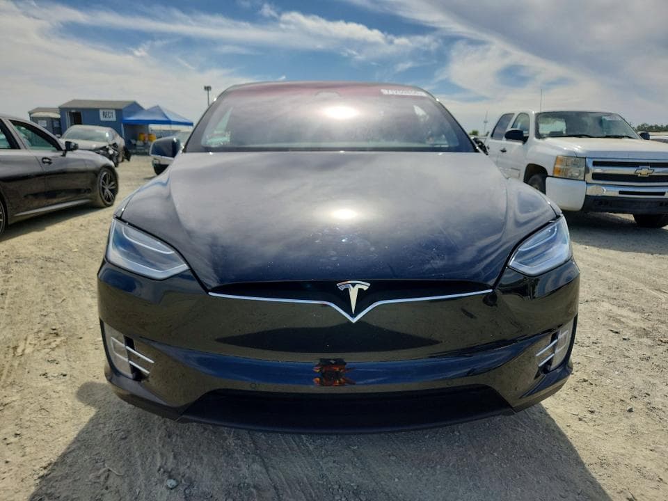 2018 TESLA MODEL X 5