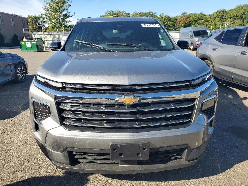 2026 CHEVROLET TRAVERSE LT 5