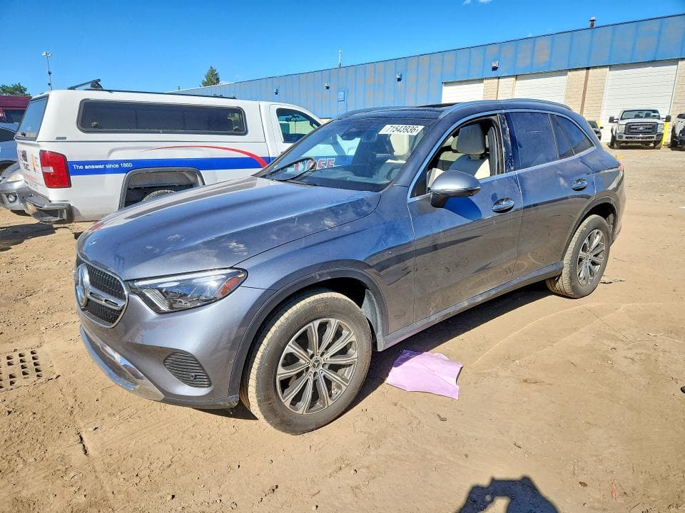 2023 MERCEDES-BENZ GLC 300 4MATIC