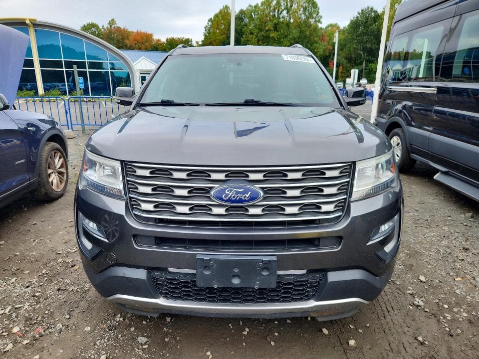 2017 FORD EXPLORER XLT 5