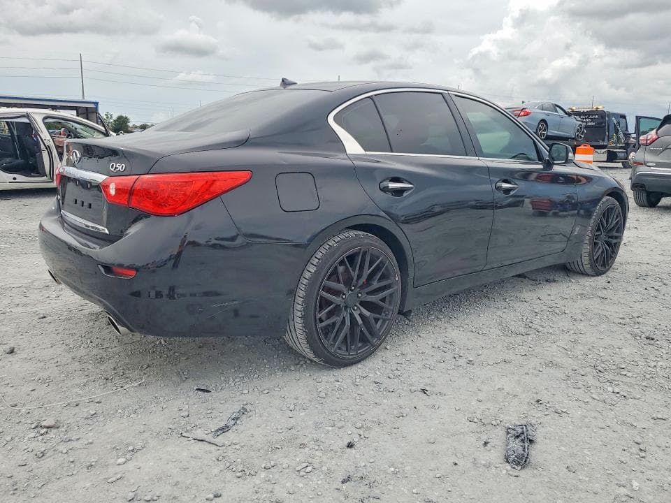 2017 INFINITI Q50 BASE 3