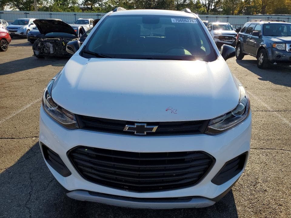 2020 CHEVROLET TRAX 1LT 5