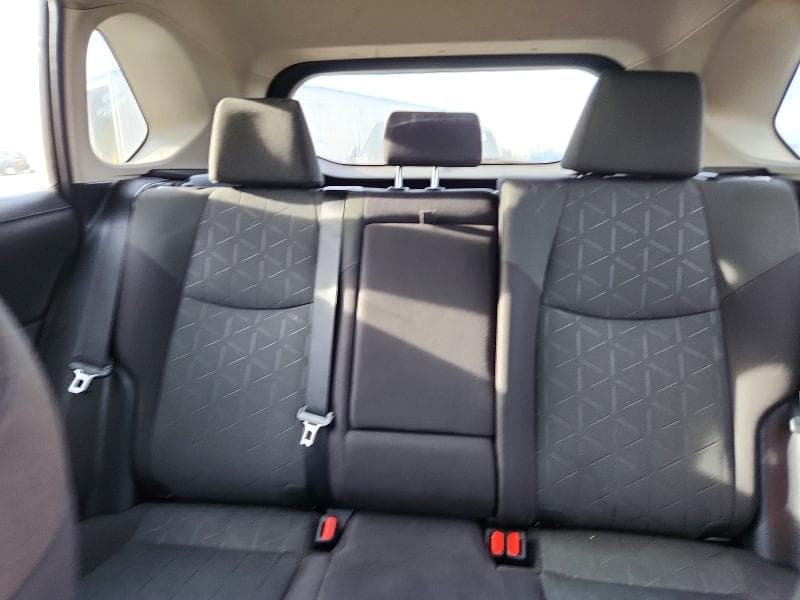 2021 TOYOTA RAV4 LE 10