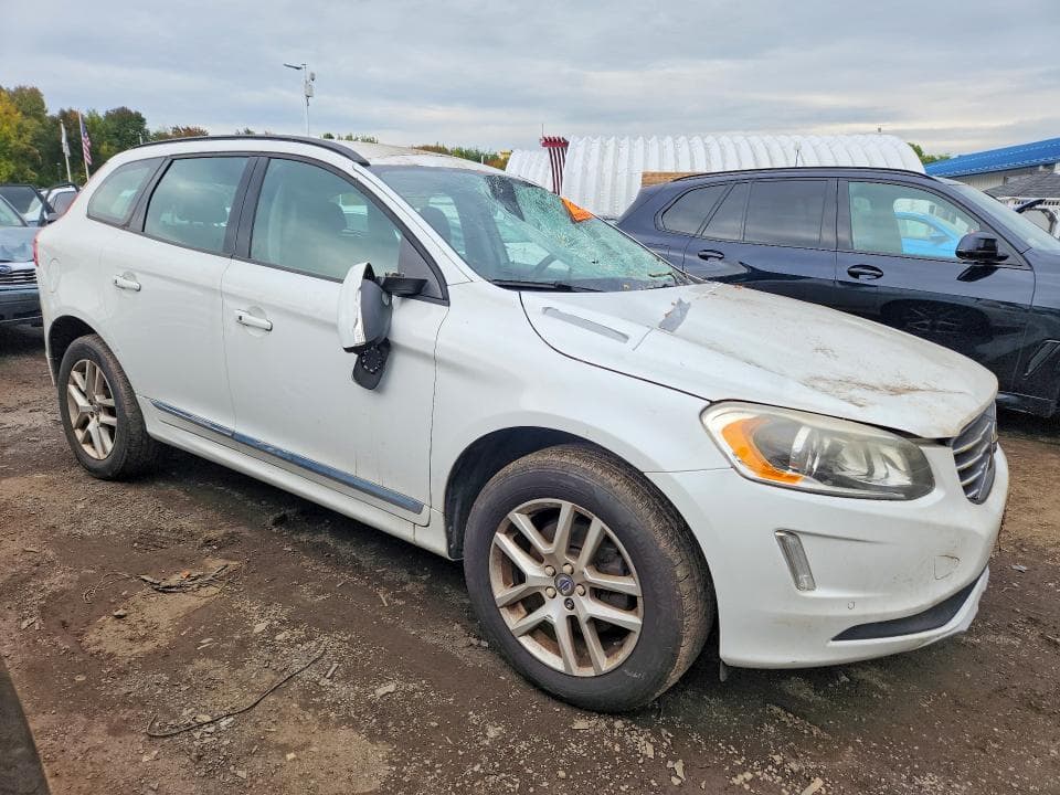 2017 VOLVO XC60 T5 4