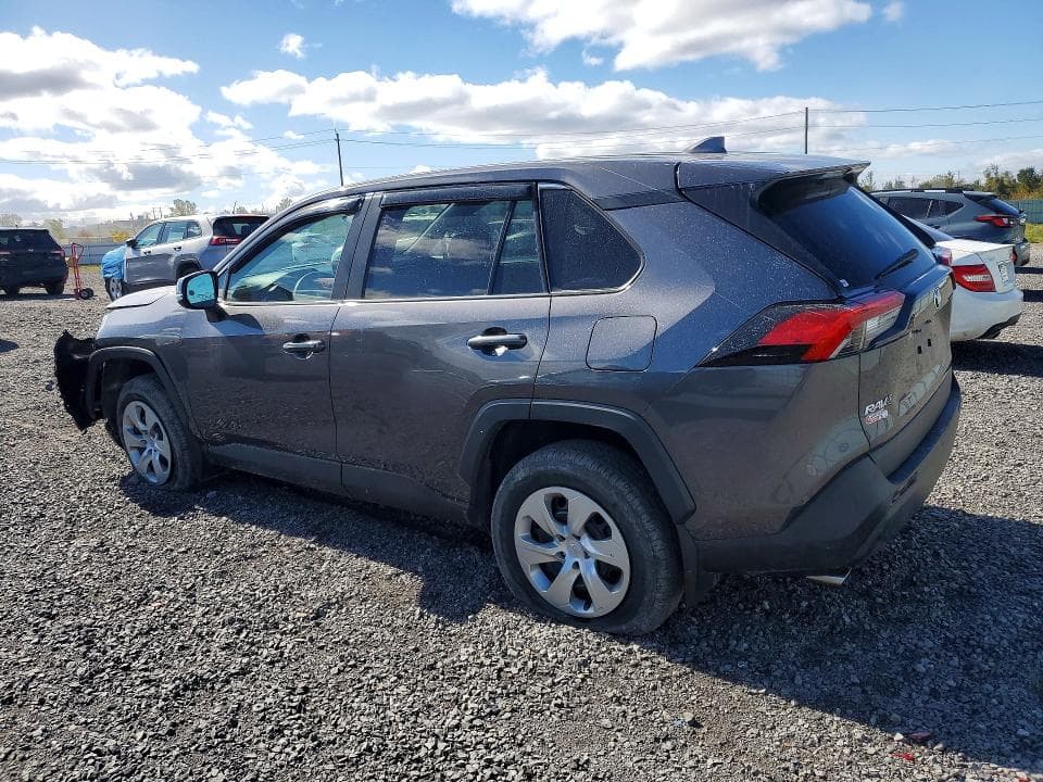 2022 TOYOTA RAV4 LE 2