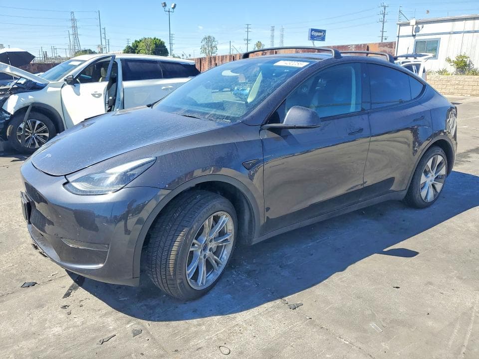 2024 TESLA MODEL Y - 1