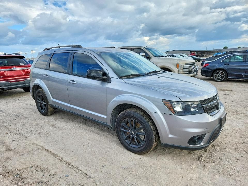 2019 DODGE JOURNEY SE 4