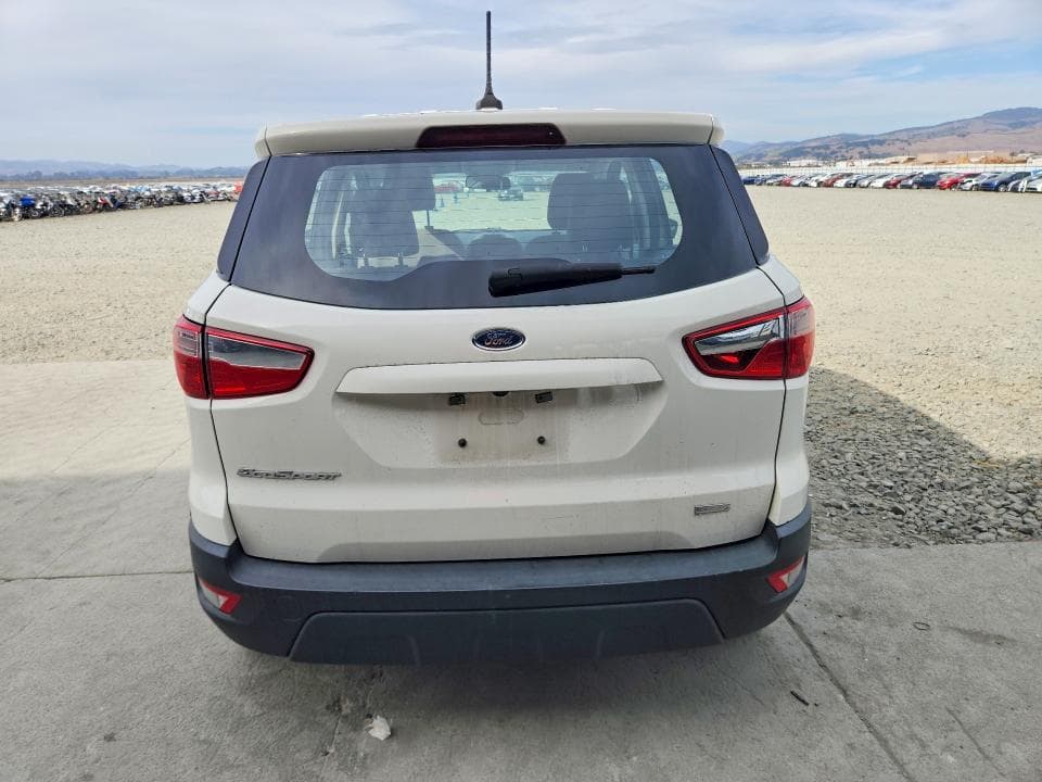 2020 FORD ECOSPORT S 6