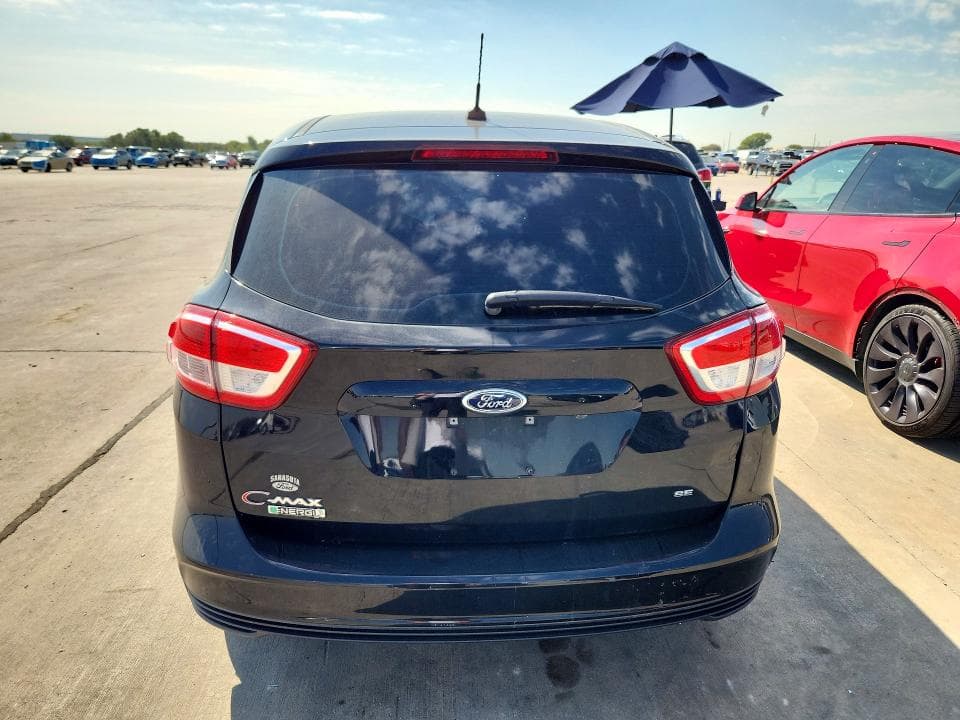 2017 FORD C-MAX SE 6