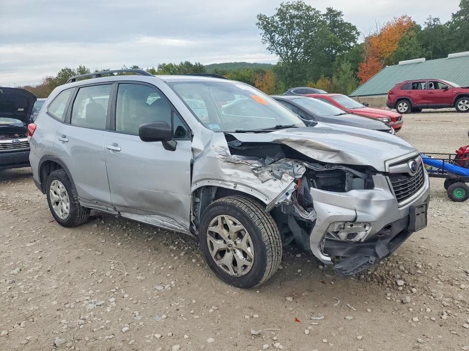 2019 SUBARU FORESTER 4