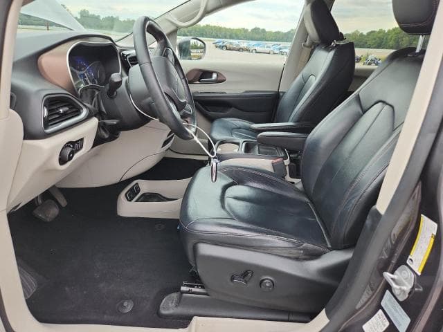 2017 CHRYSLER PACIFICA TOURING L 7