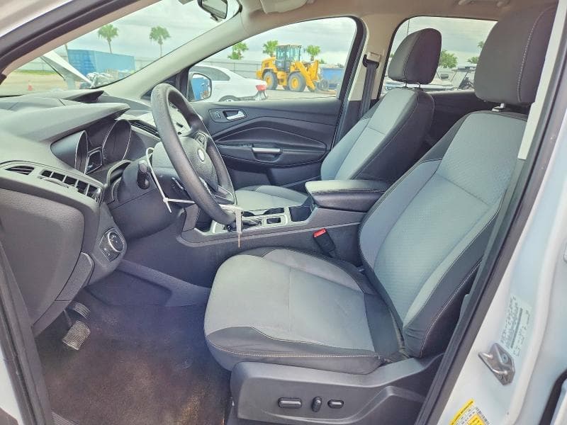 2017 FORD ESCAPE SE 7